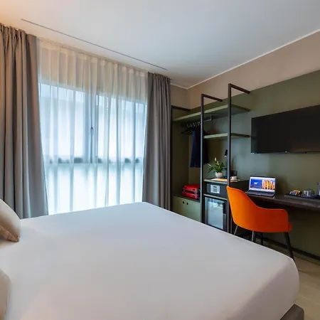 Ih Hotels Milano Watt 13 Exterior photo